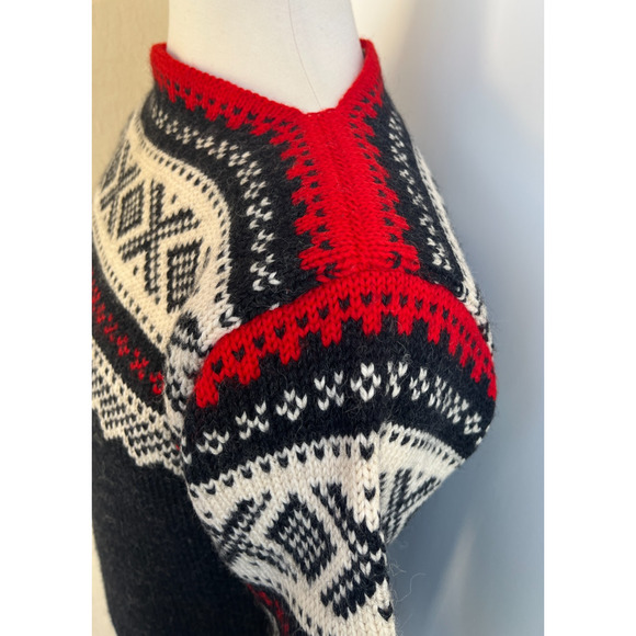 Haus Norway Handknitted 100% Virgin Wool Sweater Charcoal Gray/Black Red sz M - Picture 2 of 5